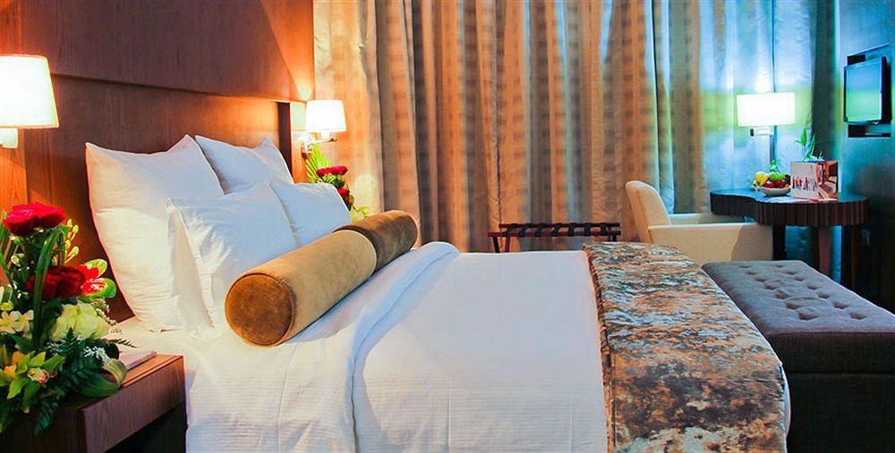 Oaks Liwa Executive Suites Абу-Даби Экстерьер фото